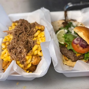 A&M's Red Food Truck